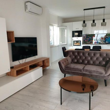 Apartment Franic Sućuraj Eksteriør billede
