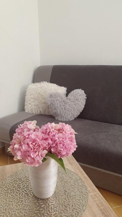 Apartment Franic Sućuraj Eksteriør billede