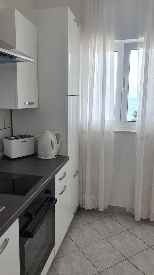 Apartment Franic Sućuraj Eksteriør billede