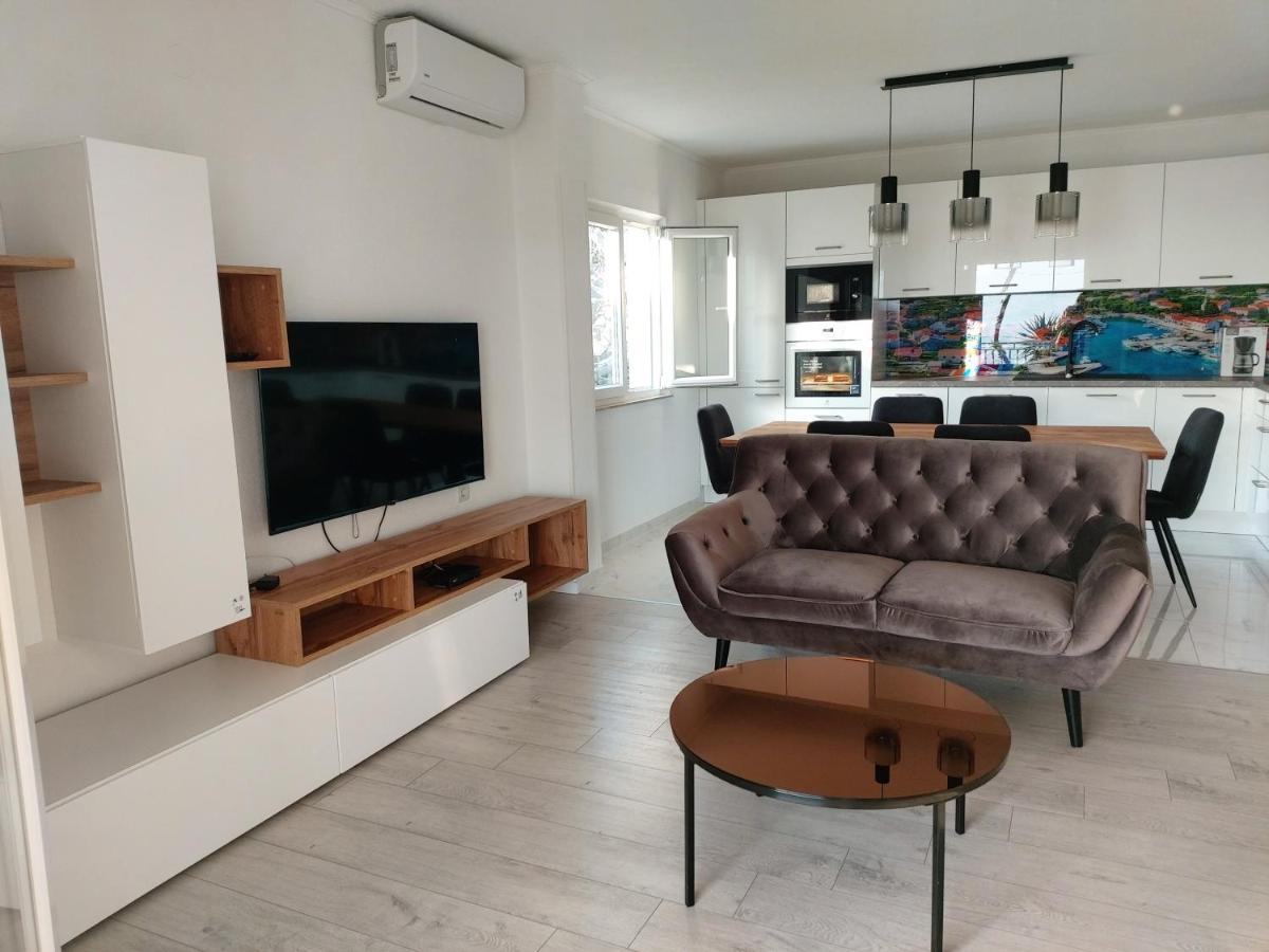 Apartment Franic Sućuraj Eksteriør billede