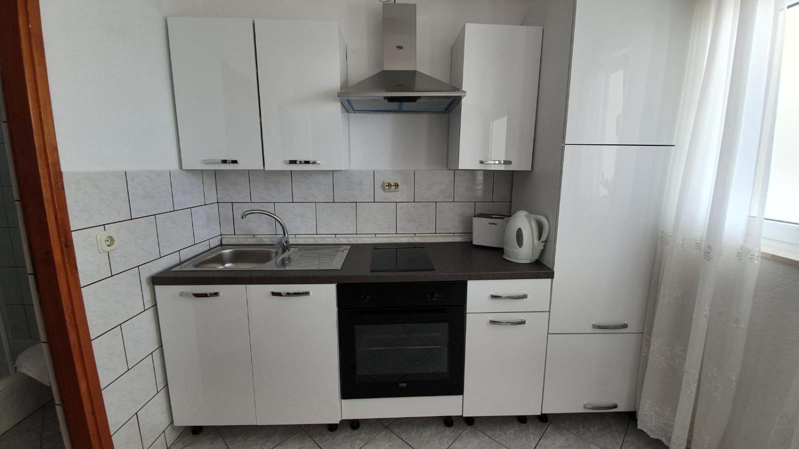 Apartment Franic Sućuraj Værelse billede